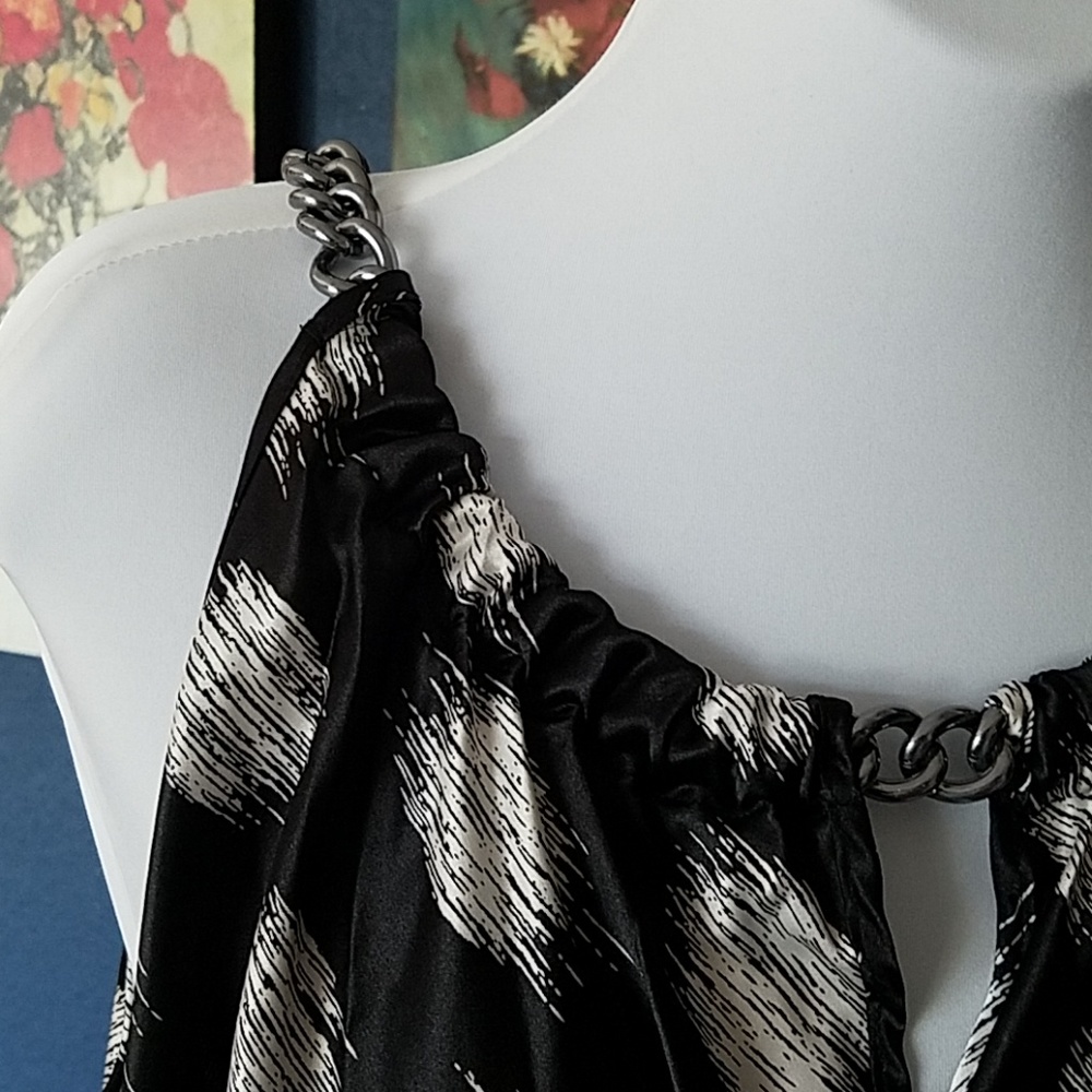 Sleeveless Ladies Blouse XL